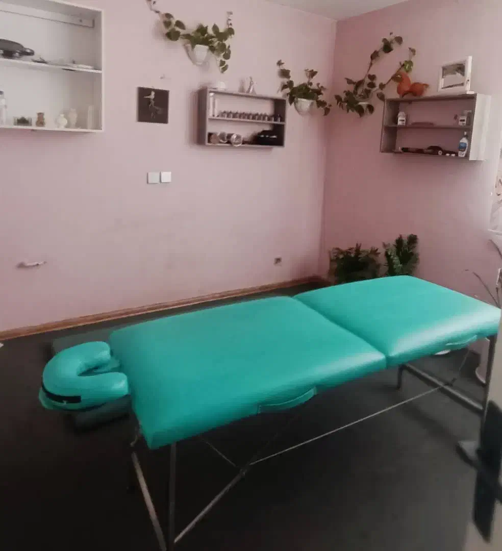 فروش یک عدد تخت ماساژ|آرایشگاه و سالن‌های زیبایی|شیراز, زرگری|دیوار