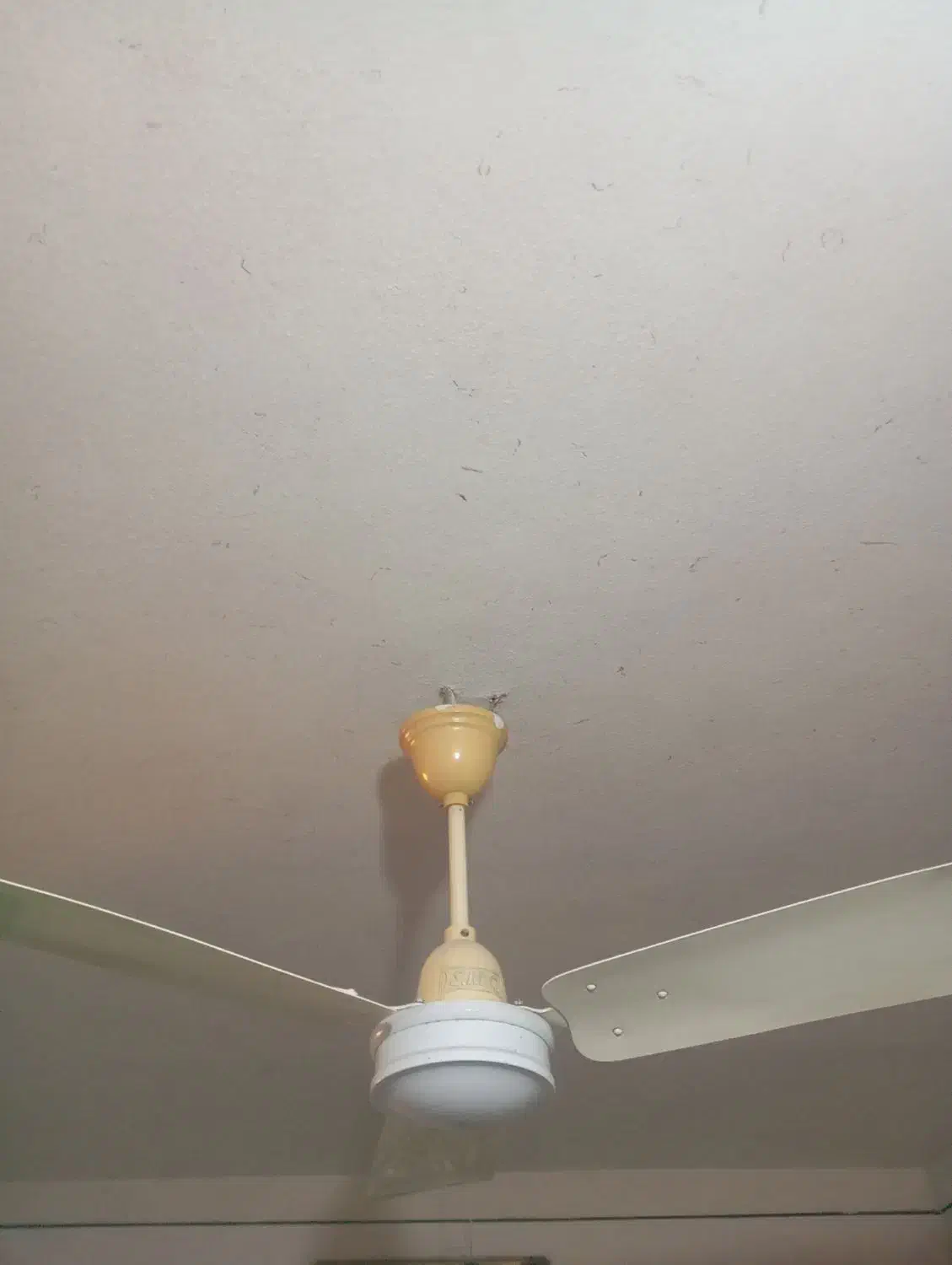 پنکه سقفی|پنکه و تصفیه‌کنندهٔ هوا|بهبهان, |دیوار