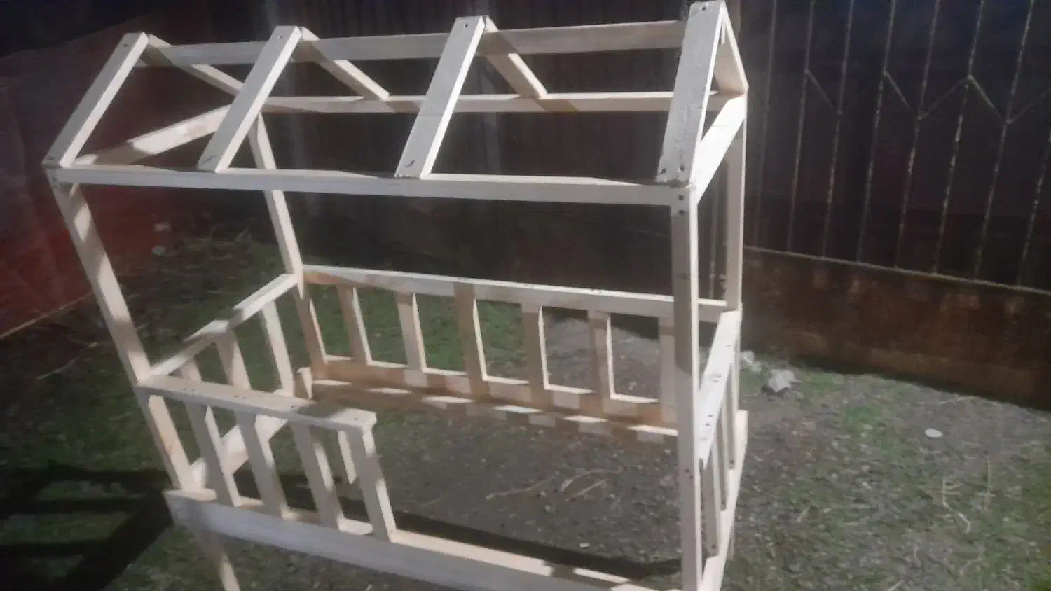 تخت بچه سربندی خانه راویز حلب در خدمت هستیم|تخت و سرویس خواب|کیاشهر, |دیوار