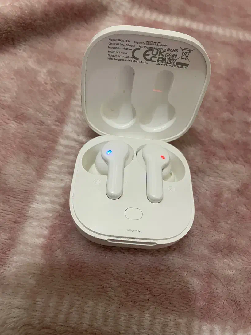 ایرپاد|لوازم جانبی موبایل و تبلت|ایلام, |دیوار