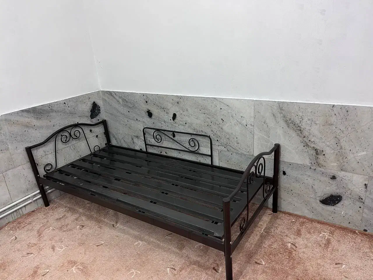 تخت خواب فلزی یک و دوطبقه|تخت و سرویس خواب|بیرجند, |دیوار