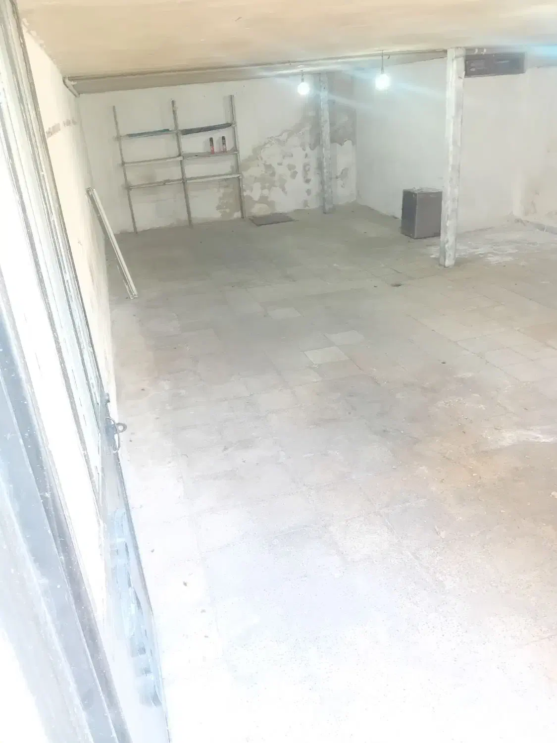 زیرزمین|اجارهٔ مغازه و غرفه|کرج, ساسانی (قلمستان)|دیوار