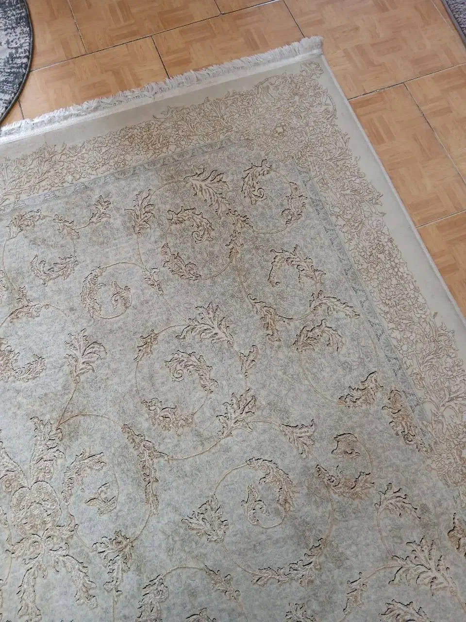 فرش|فرش|فردیس, فردیس|دیوار