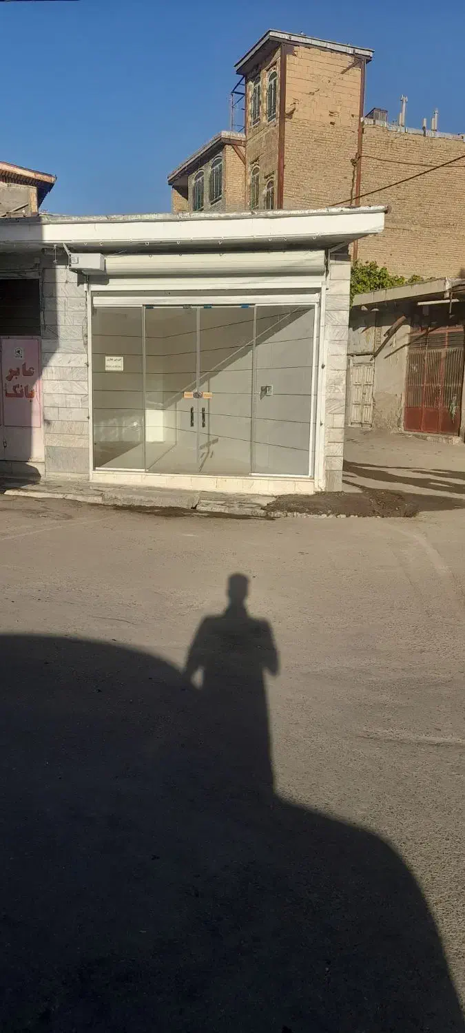 مغازه تجاری|فروش مغازه و غرفه|بروجرد, |دیوار