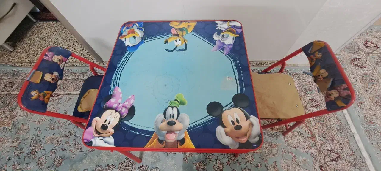 میز و صندلی کودک|اسباب و اثاث بچه|ری, دیلمان|دیوار