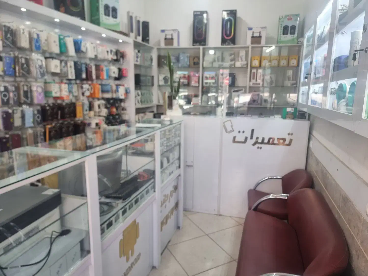 دکور مغازه موبایل فروشی|فروشگاه و مغازه|تهران, شهرک ولیعصر شمالی|دیوار