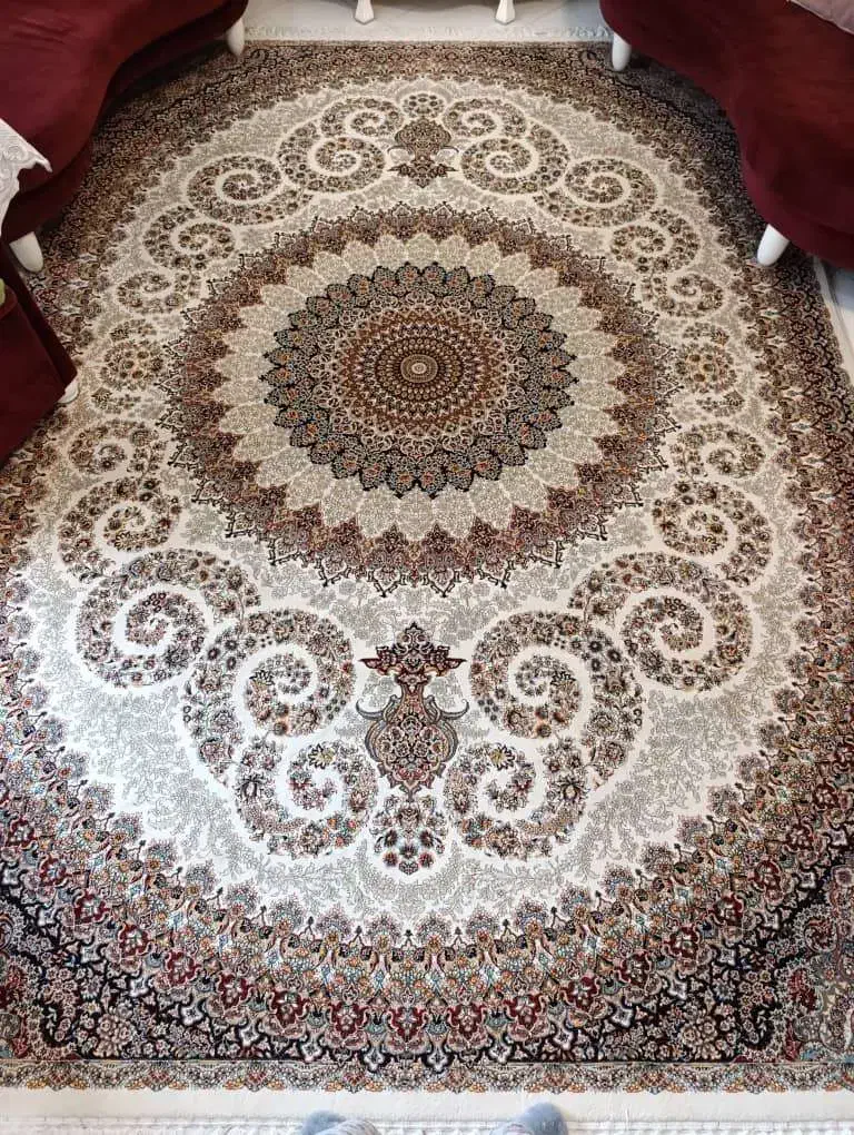 فرش|فرش|پردیس, فاز ۴|دیوار