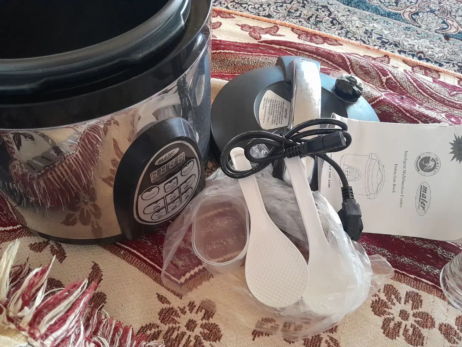 پلوپز مایر،آلمانی،|ظروف پخت‌وپز|پاریز, |دیوار