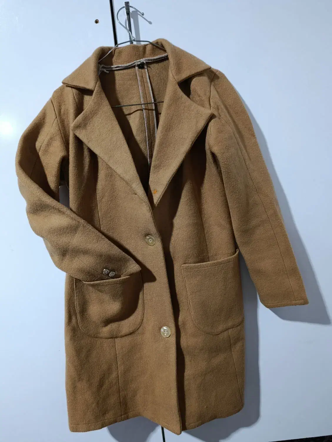 کاپشن|لباس|مهاباد (آذربایجان غربی), |دیوار