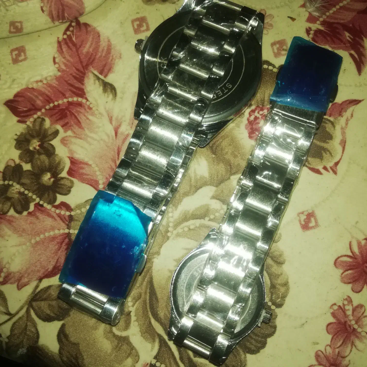 ست ساعت نامزدی|ساعت|خوی, |دیوار