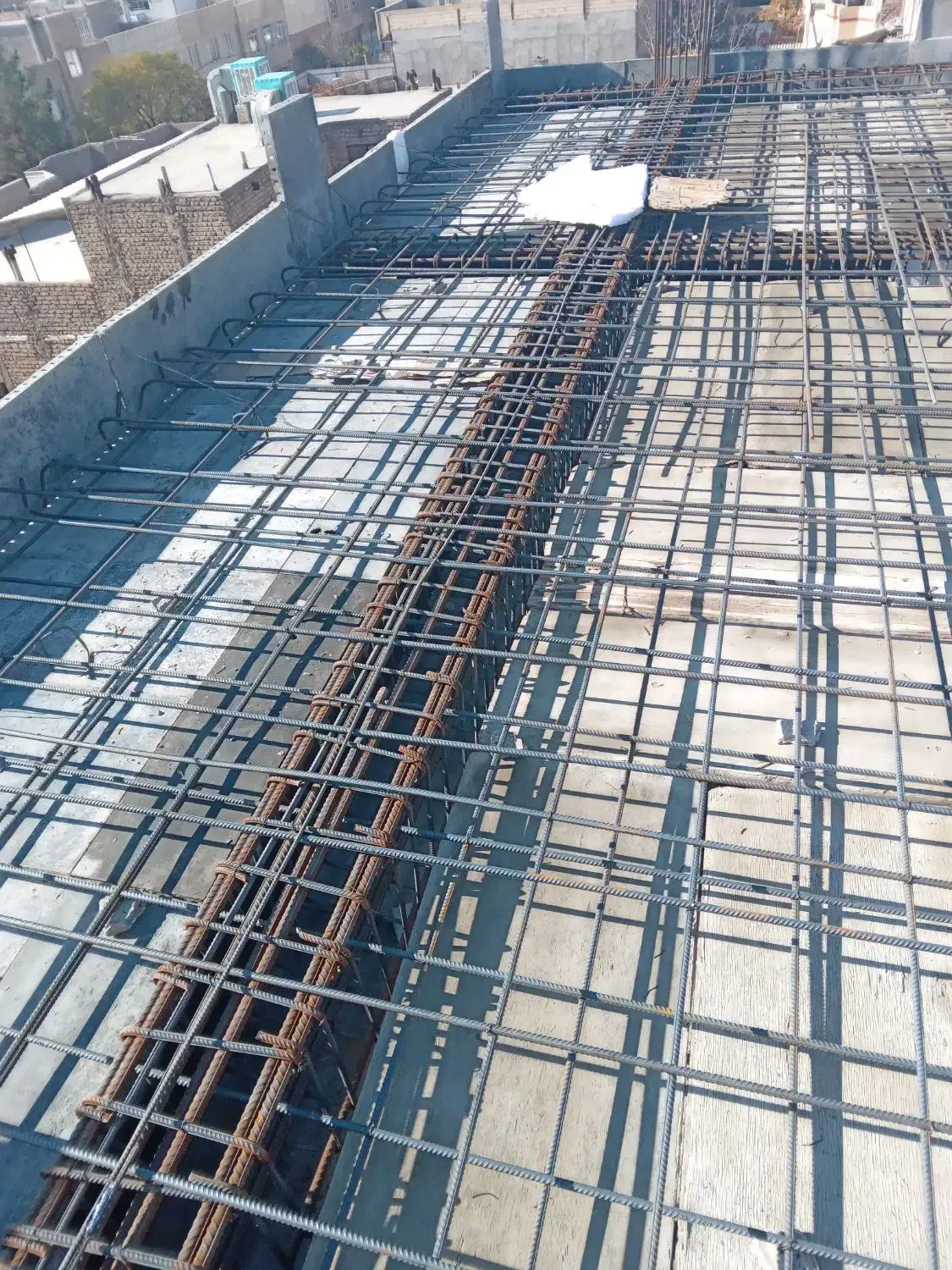 کارگر آرماتوربندی وقالب بندی|استخدام معماری، عمران و ساختمانی|نیشابور, امام|دیوار