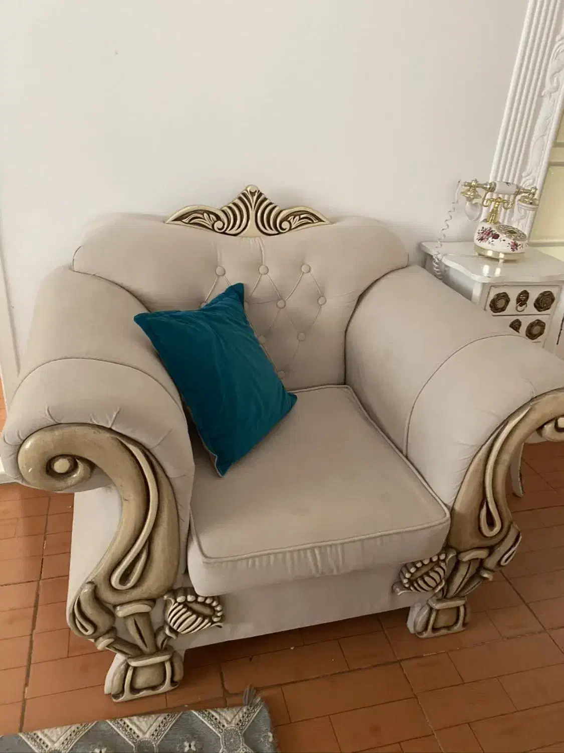 فروش مبل و میز نهارخوری|مبلمان خانگی و میز عسلی|بیرجند, |دیوار