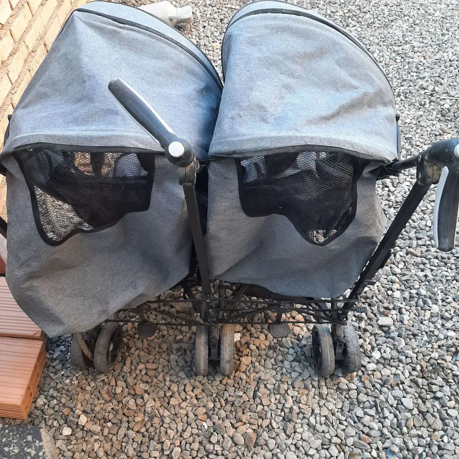 کالسکه دوقلو دلیجان|کالسکه و لوازم جانبی|گنبد کاووس, |دیوار