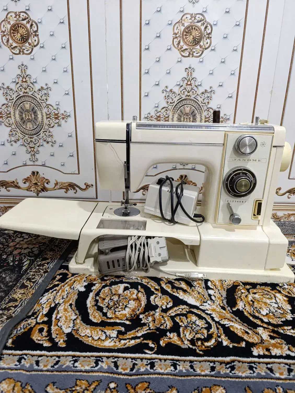 چرخ خیاطی ژانومه ۸۱۵|چرخ خیاطی و ریسندگی|آق قلا, |دیوار