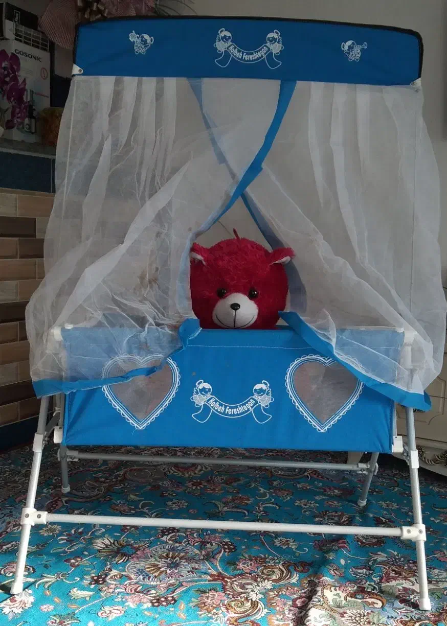 گهواره|تخت و سرویس خواب|سراب, |دیوار