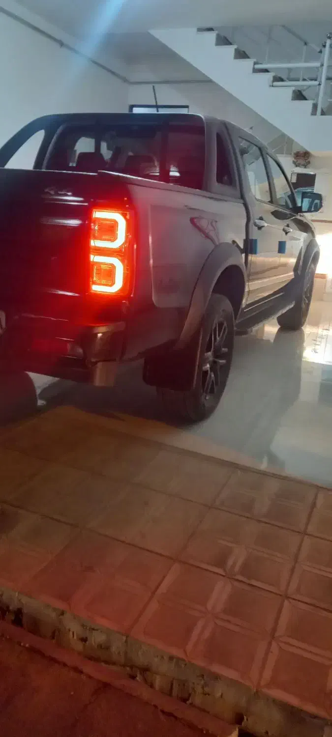 kmc t8 ۴۰۲|خودرو سواری و وانت|اشنویه, |دیوار