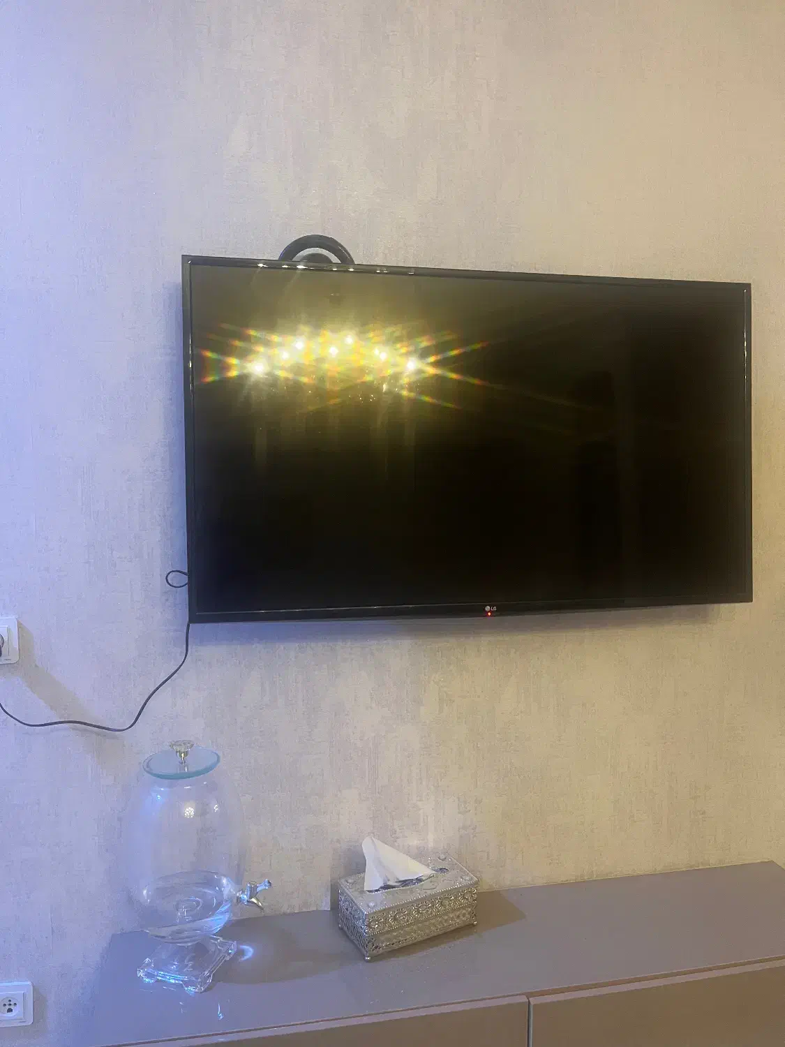 تلویزیون|تلویزیون و پروژکتور|قم, سالاریه|دیوار