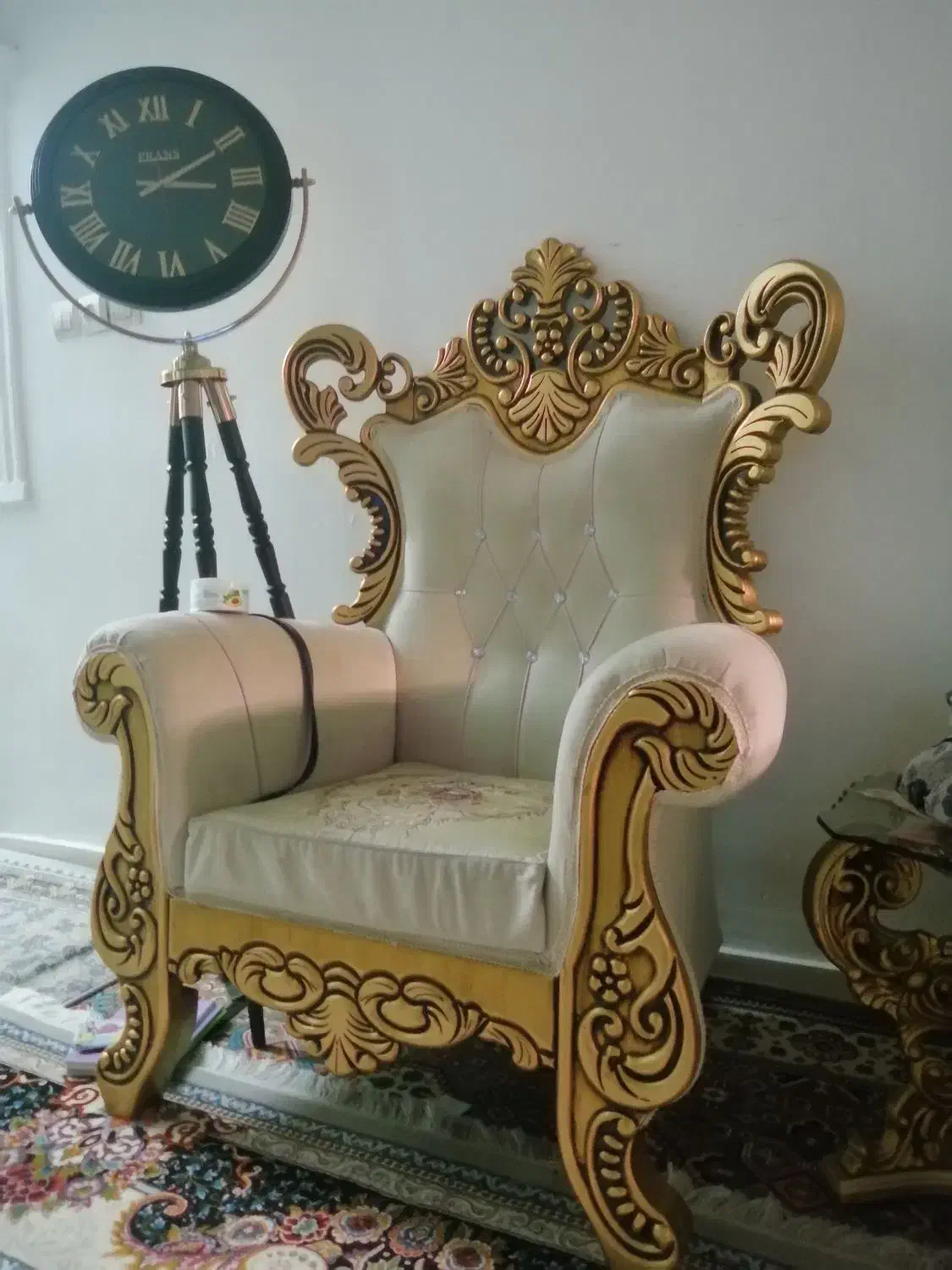 مبل کرم سلطنتی|مبلمان خانگی و میز عسلی|مشهد, رضاییه|دیوار