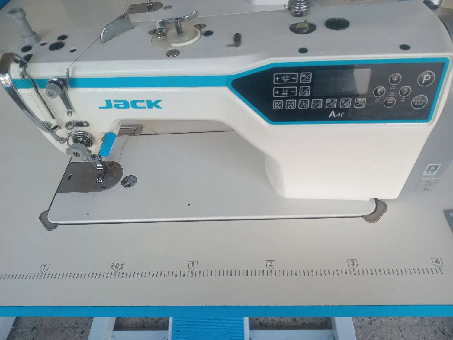 راسته دوز  تمام فول جک سخنگو فارسی و سردوز چهارنخ|چرخ خیاطی و ریسندگی|محمدیه-قزوین, |دیوار