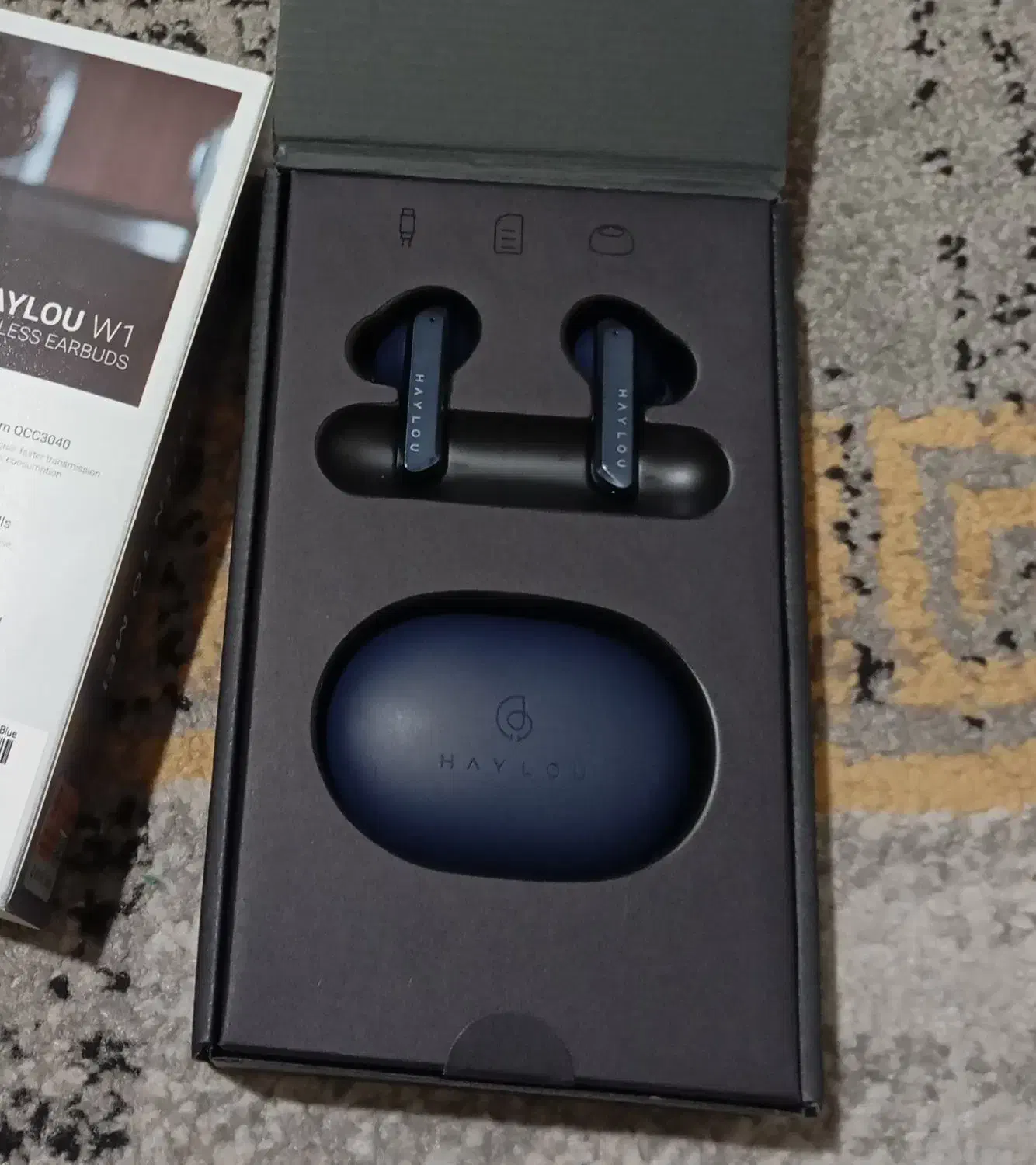 هندزفری بیسیم هایلو|لوازم جانبی موبایل و تبلت|شاهین‌شهر, شهرک میلاد|دیوار