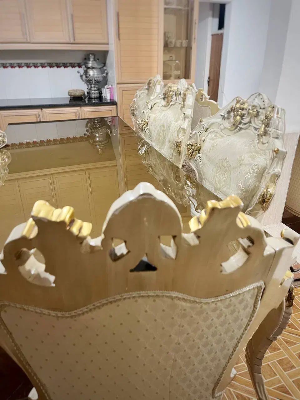 میز ناهار خوری شش نفره سلطنتی تمیز|میز و صندلی غذاخوری|دره شهر, |دیوار