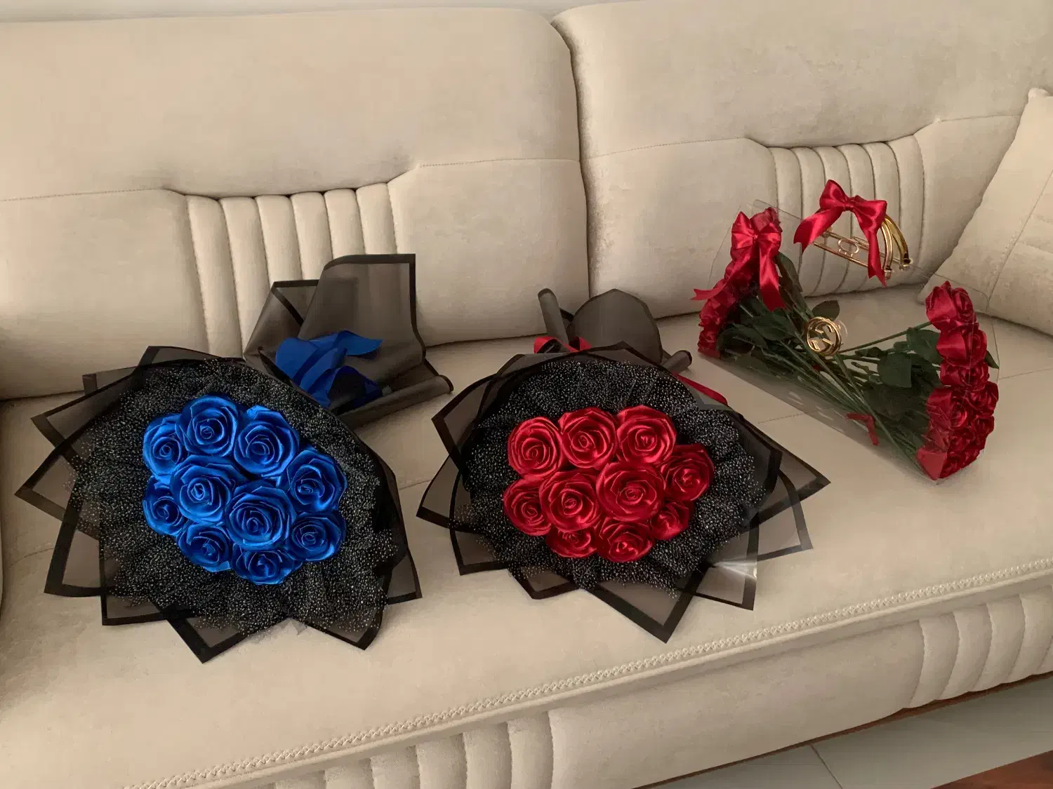 دسته گلای ۱۰شاخه ای اقتصادی|گل مصنوعی|ارومیه, |دیوار