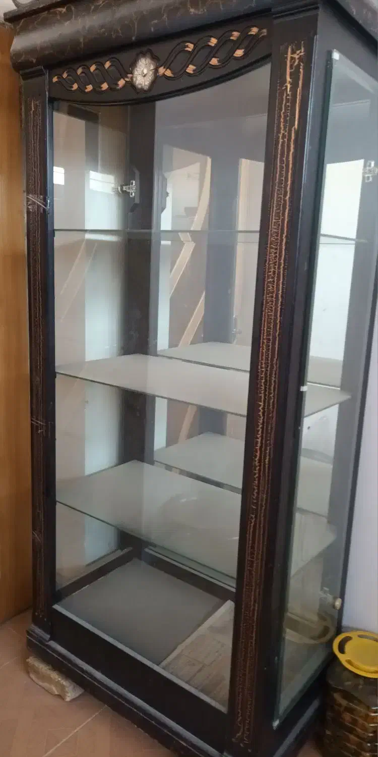 ویترین|صنایع دستی و سایر لوازم تزئینی|فلاورجان, |دیوار