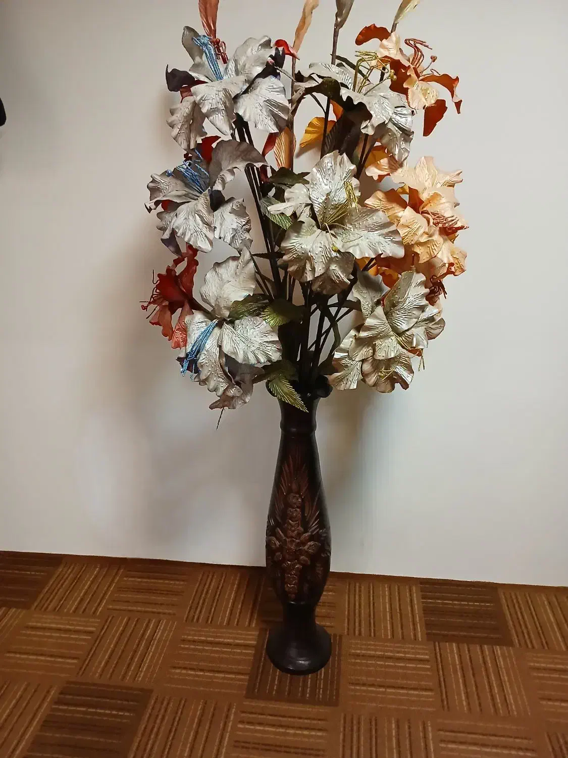 گل و گلدان|گل مصنوعی|بندر انزلی, کارآموزی|دیوار