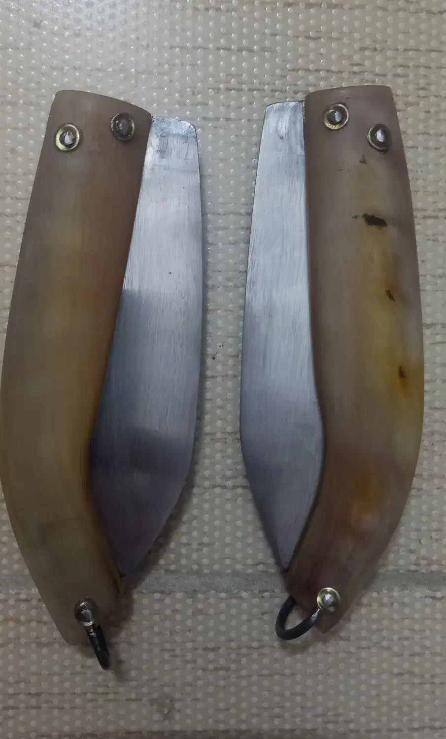 چاقو چوپانی|کلکسیون اشیاء عتیقه|شاهرود, |دیوار