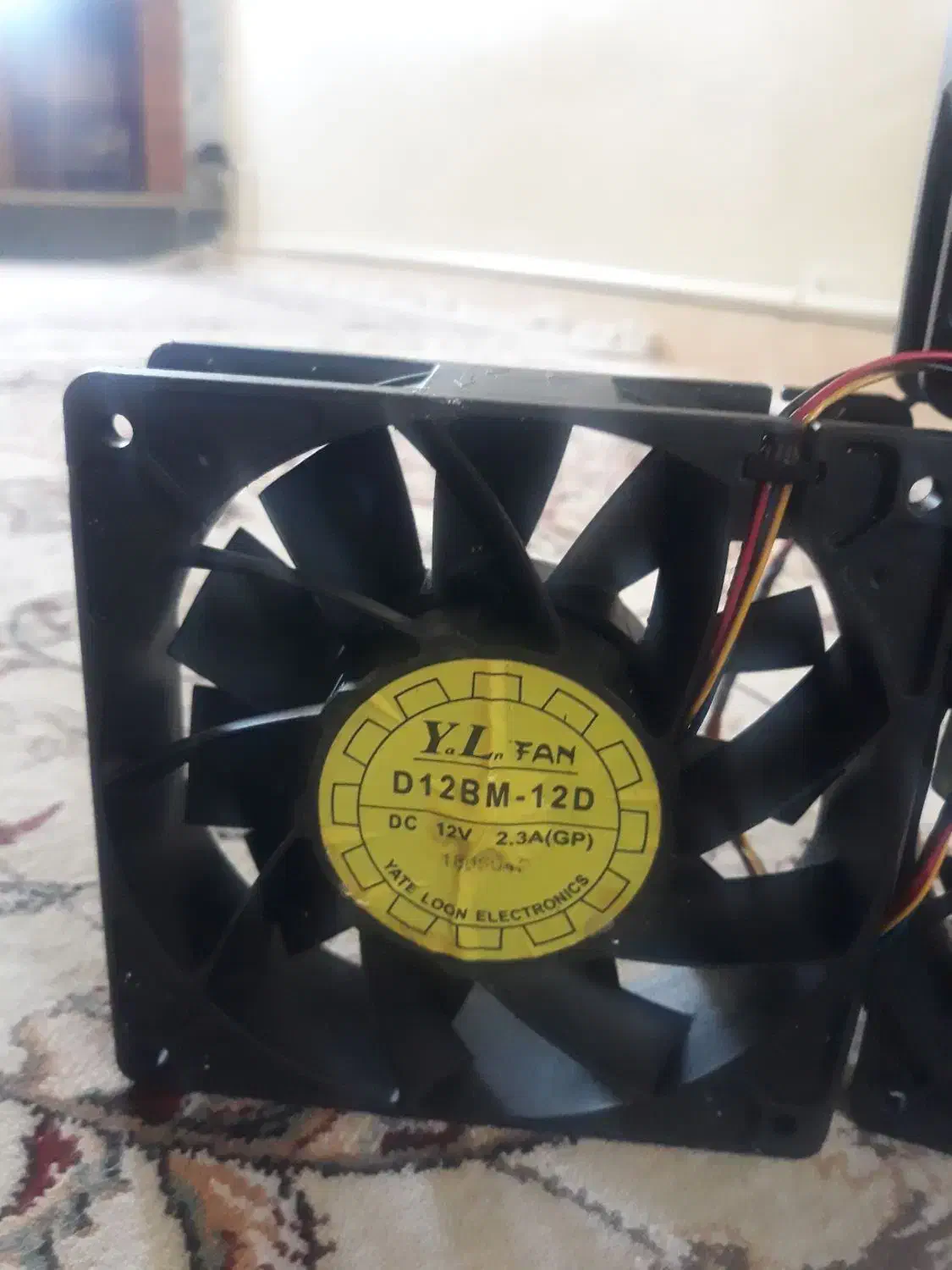 فن ماینر|قطعات و لوازم جانبی رایانه|اندیشه, اندیشه فاز ۳|دیوار