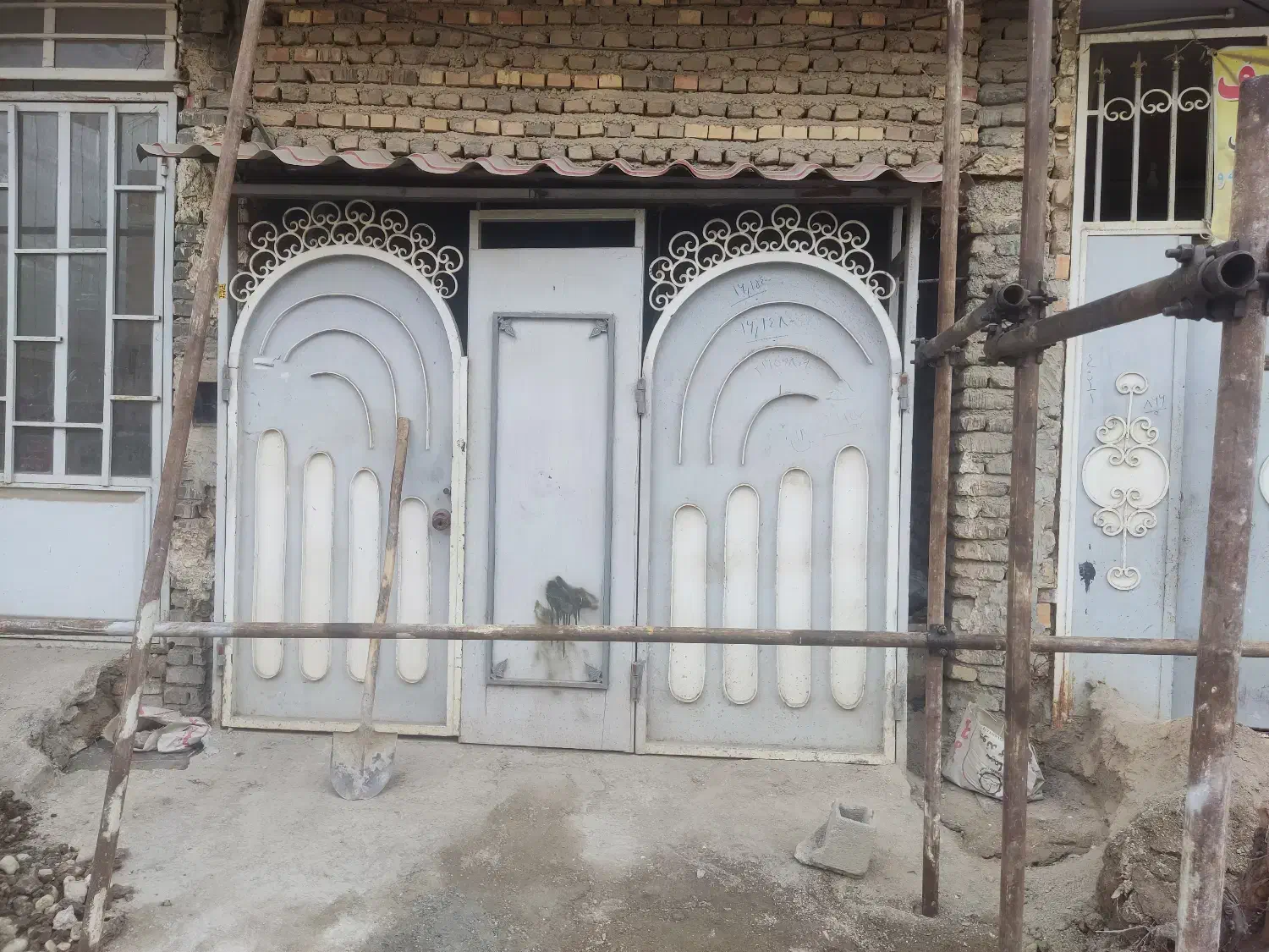 درب|مصالح و تجهیزات ساختمان|آزادشهر, |دیوار