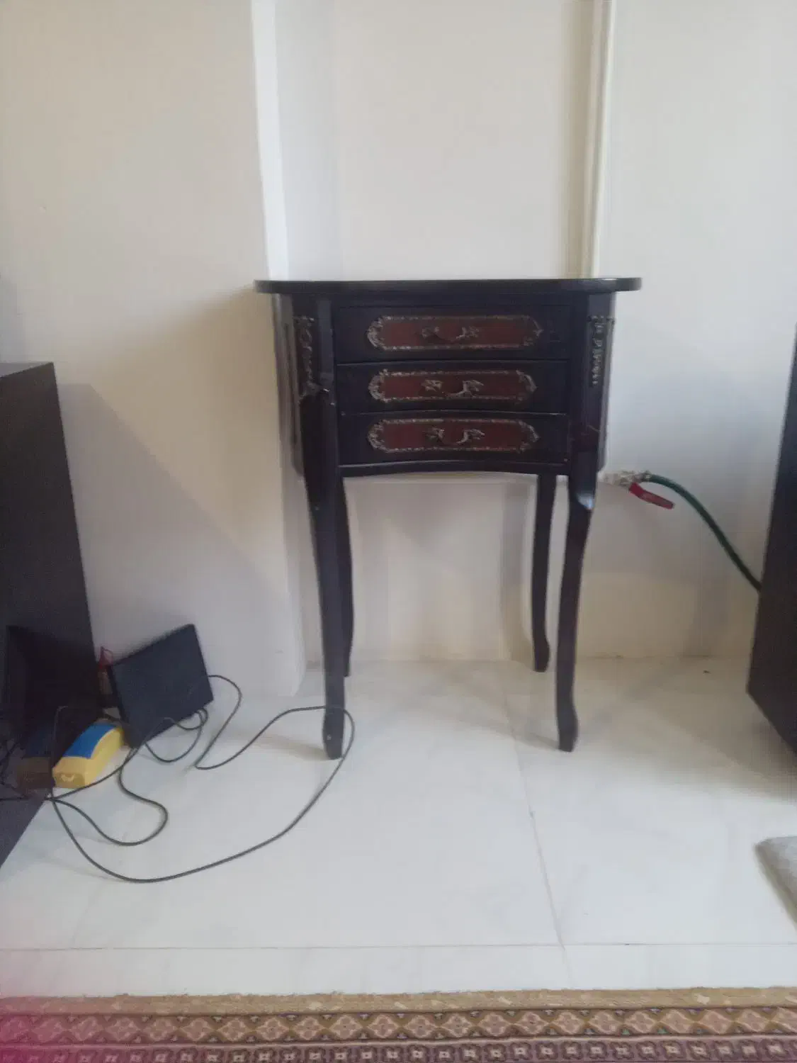 میز تلفن|میز تلفن|مشهد, شهرک رازی (شهرک غرب)|دیوار