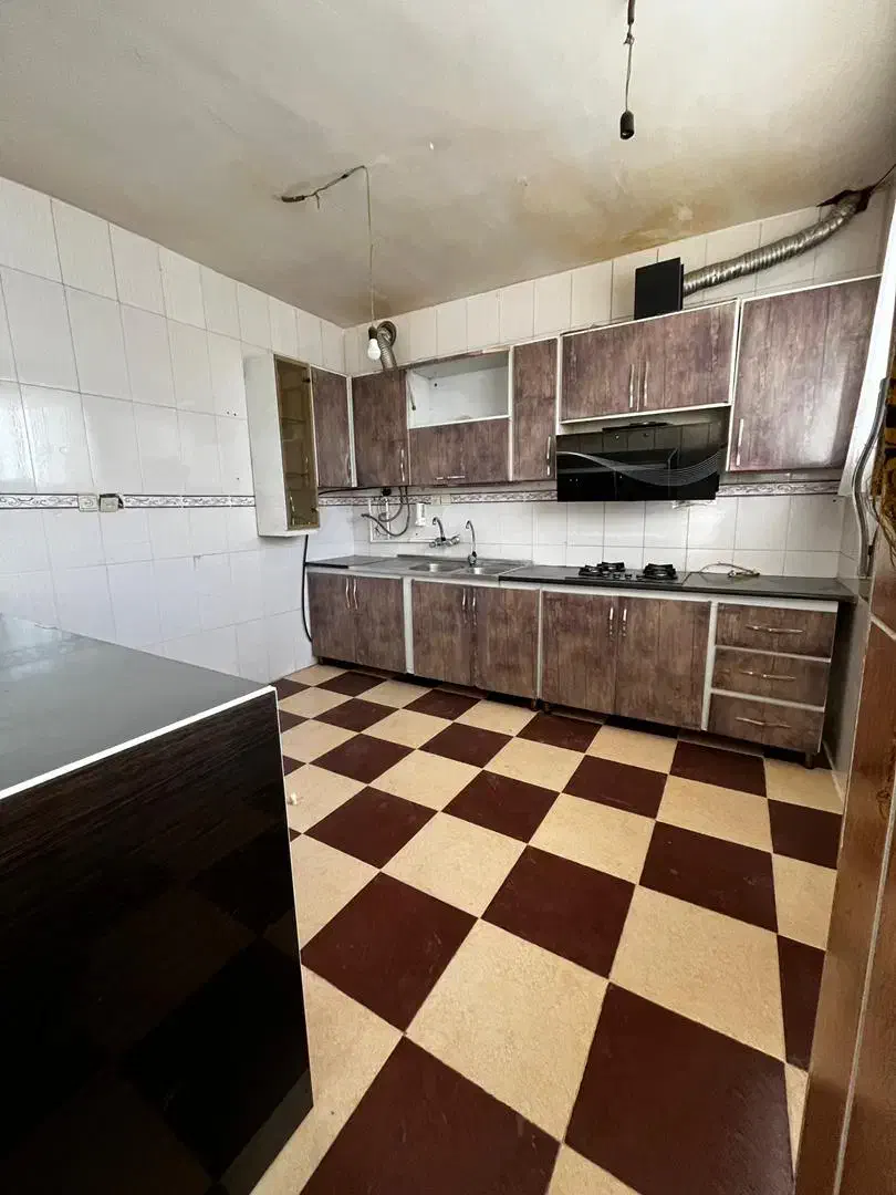 منزل اجاره ای نبش ولیعصرو قدس|اجارهٔ خانه و ویلا|سراوان, |دیوار