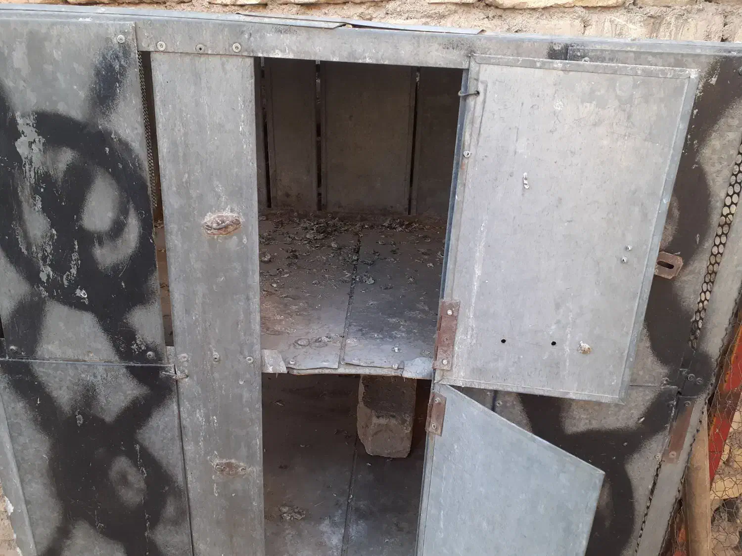 قفس کفتر|لوازم جانبی حیوانات|مبارکه, |دیوار