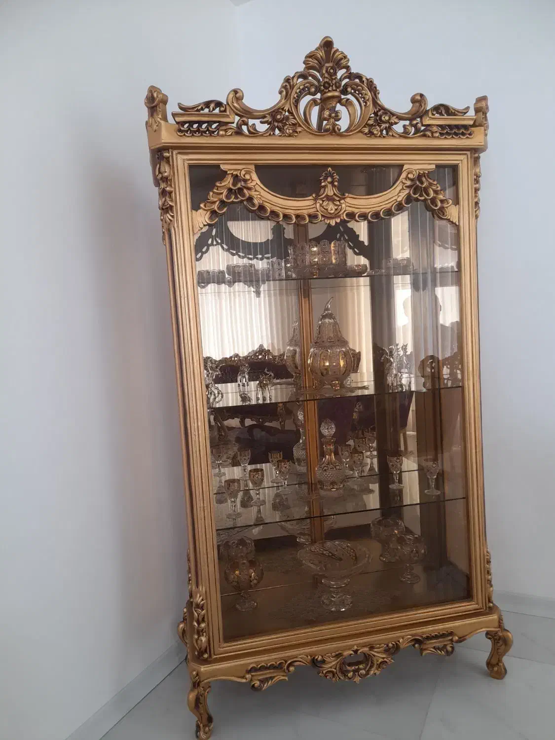 مبل، میز نهار خوری و بوفه|مبلمان خانگی و میز عسلی|یزد, |دیوار