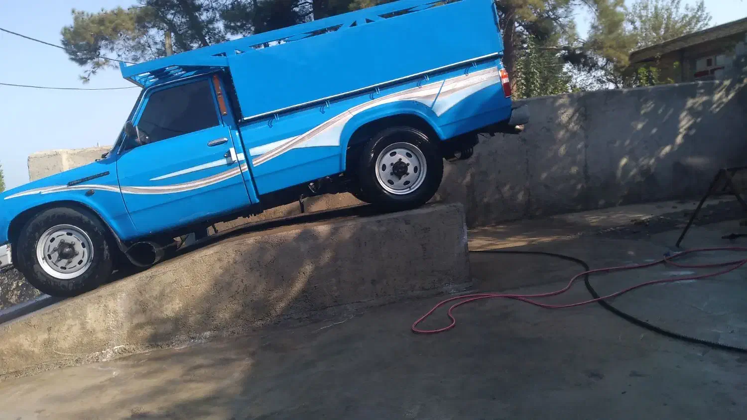 نیسان ۹۶ تناژ پایین|خودرو سواری و وانت|اصلاندوز, |دیوار