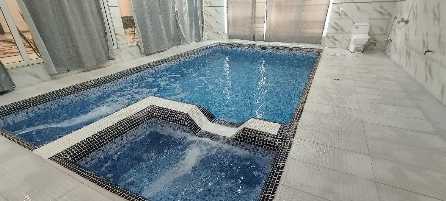 اجاره ساعتی و روزانه باغ و ویلا استخردار سرپوشیده|اجارهٔ کوتاه‌مدت ویلا و باغ|ماهدشت, |دیوار