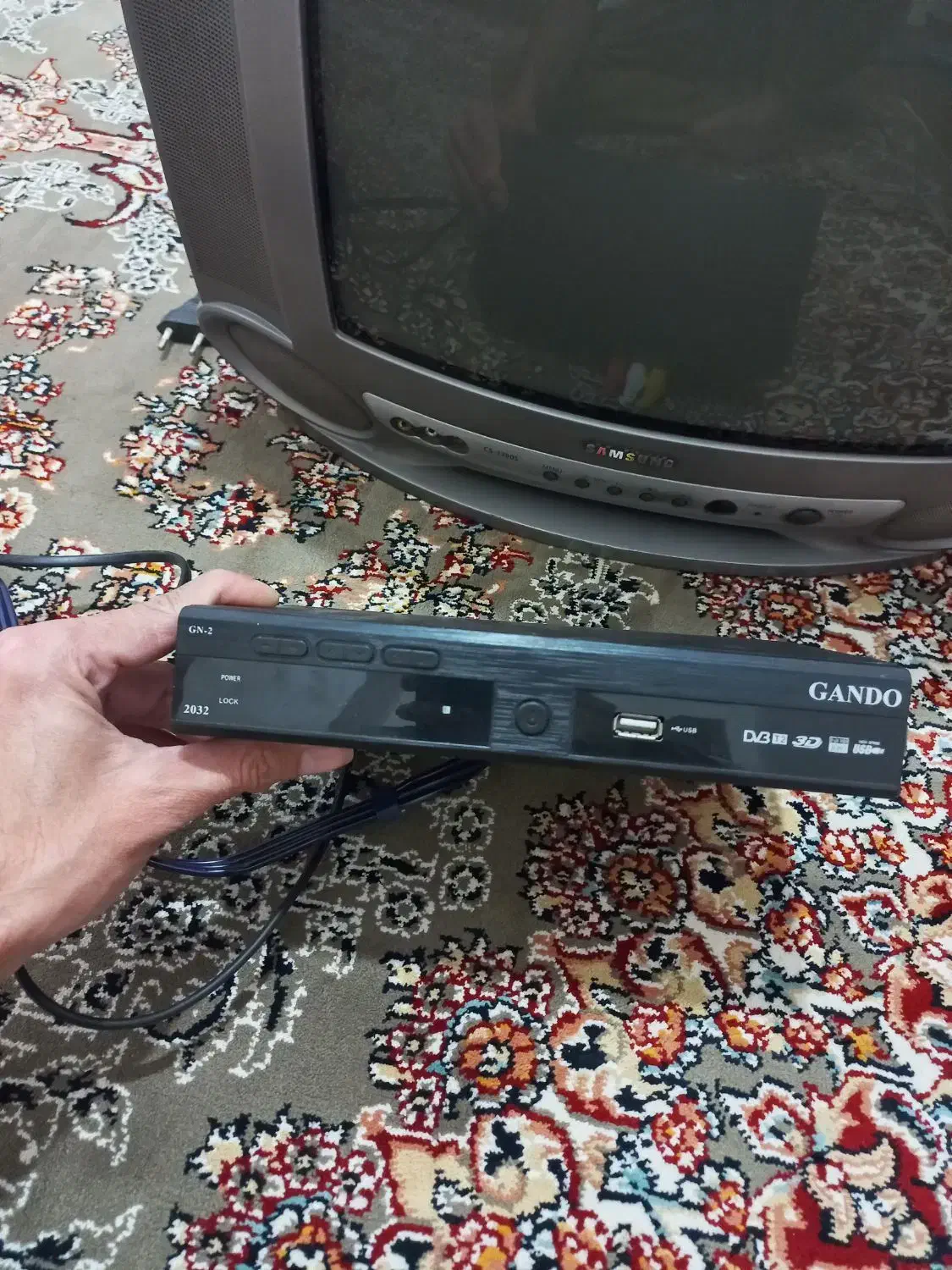 تلویزیون سامسونگ همراه با دیجیتال تمیزضمانتم میکنم|تلویزیون و پروژکتور|آق قلا, |دیوار