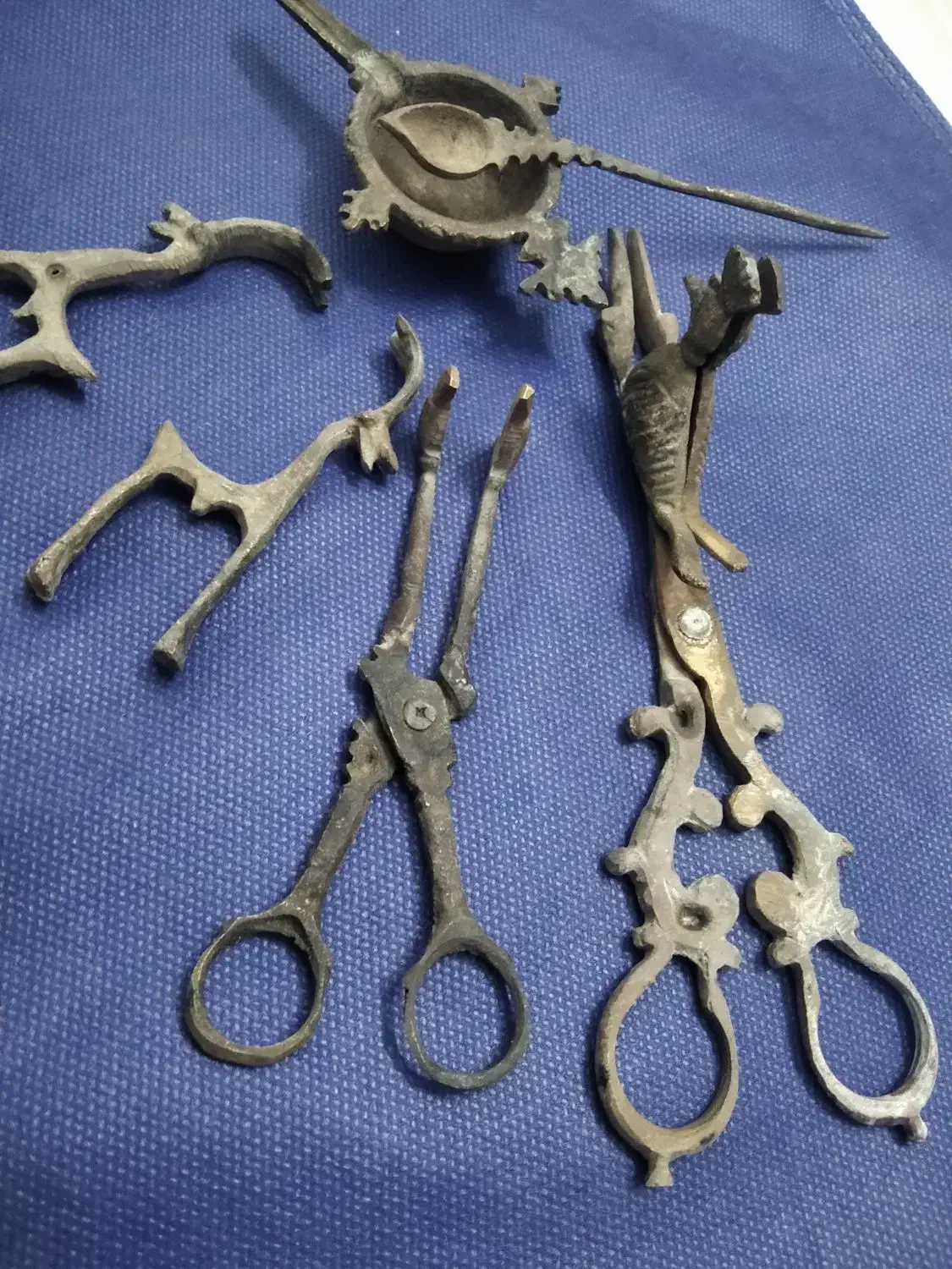 مجسمه و ظروف مفرق|کلکسیون اشیاء عتیقه|تهران, دکتر هوشیار|دیوار