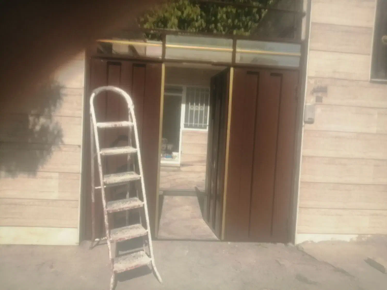 نقاشی ساختمان رنگ روغنی و پلاستیک وکناف|خدمات پیشه و مهارت|الیگودرز, |دیوار