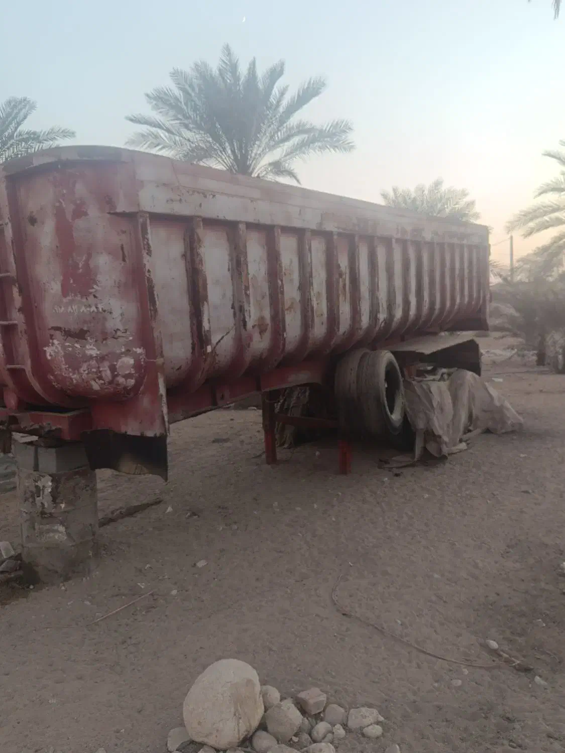 کمپرس دو محور تیوبلس محور نو دست ساز اصفهان|خودرو سنگین|قلعه قاضی, |دیوار