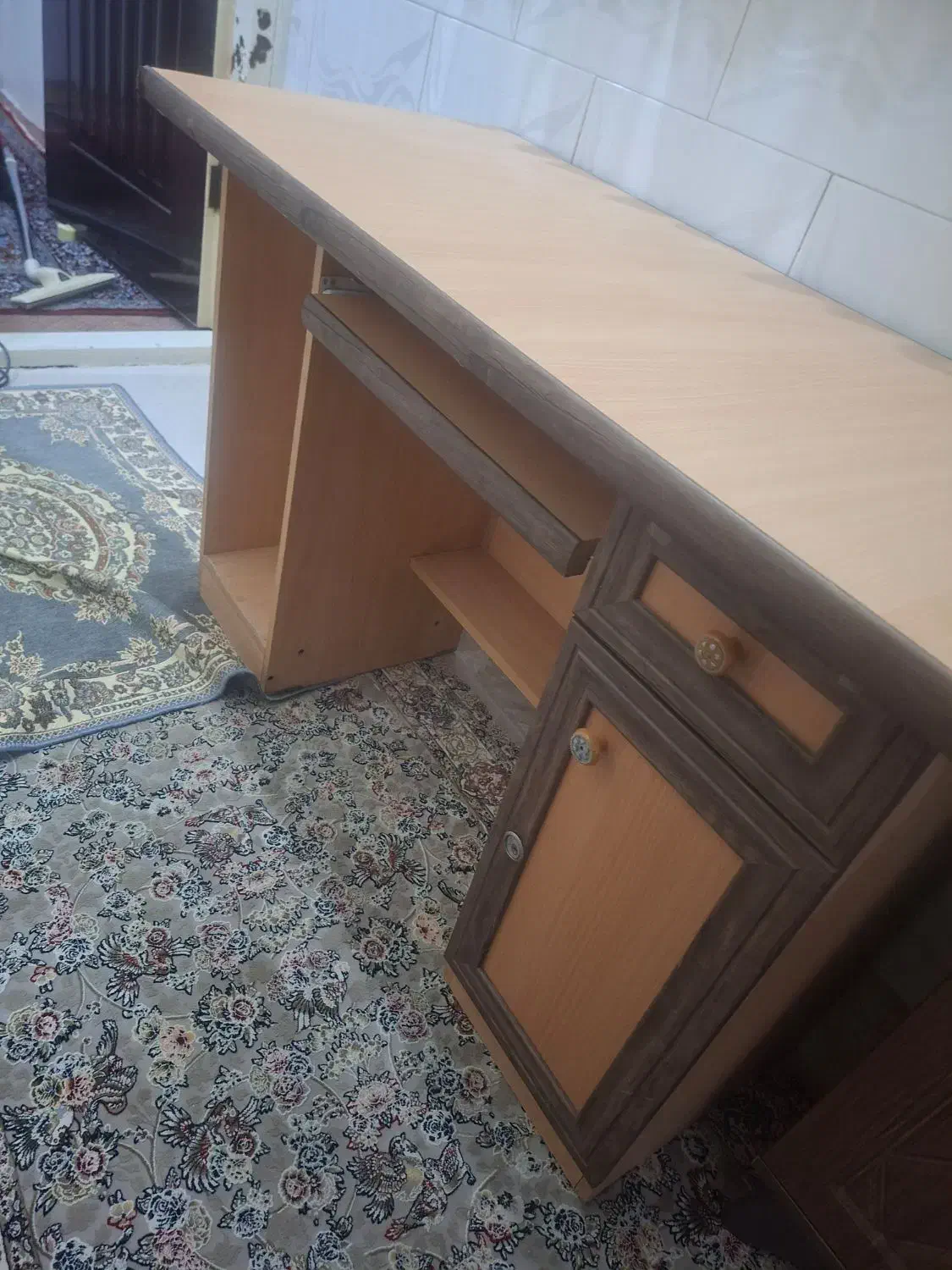 میز سیستم یا تحریر|میز تحریر و کامپیوتر|اراک, |دیوار