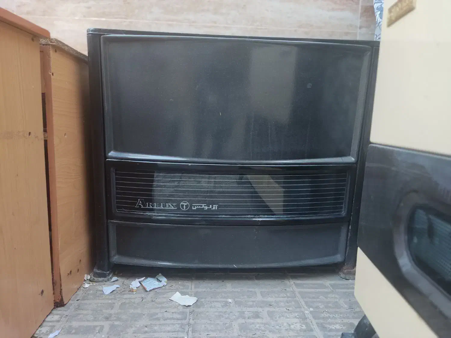 بخاری گازی ۱۲ هزار مهیا و آرلوکس|بخاری، هیتر، شومینه|فولادشهر, A3|دیوار