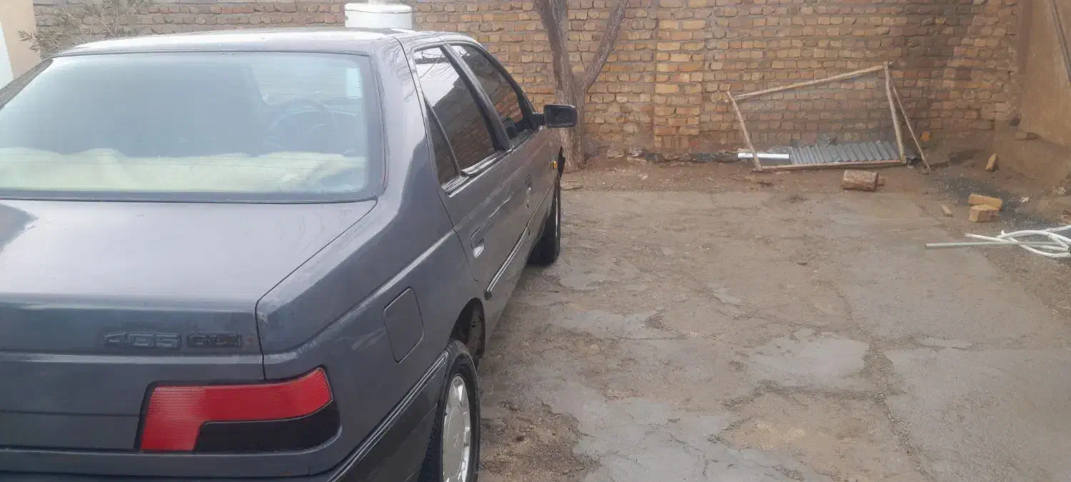 پژو ۴۰۵ مدل ۸۴|خودرو سواری و وانت|قروه, |دیوار