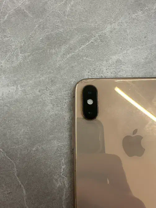 ایفون xsmax 64|موبایل|لاهیجان, شیشه گران|دیوار