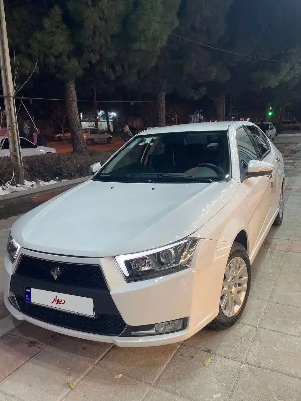 دنا پلاس|خودرو سواری و وانت|بجنورد, |دیوار