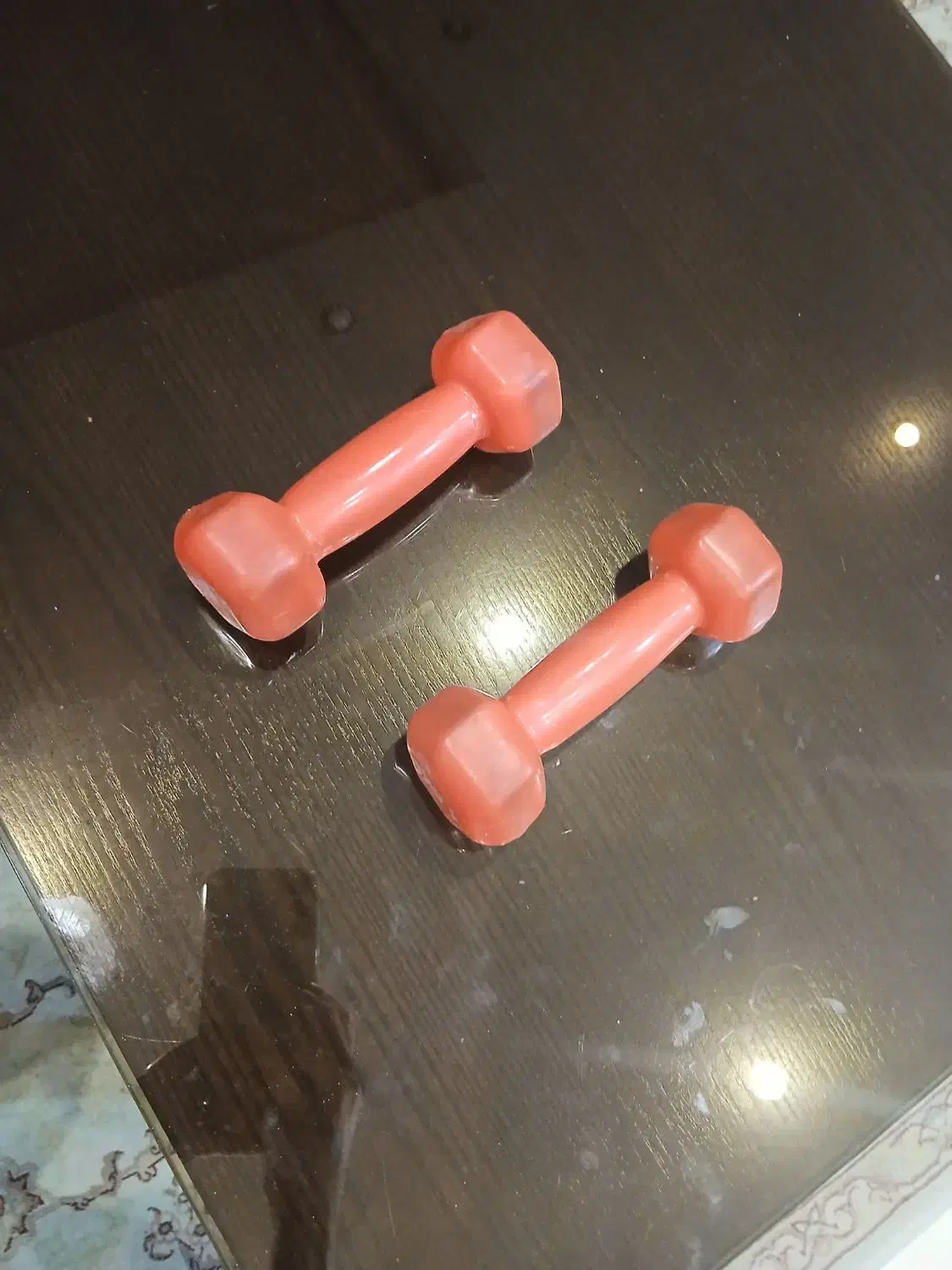 دمبل دو کیلویی ۲۰۰ تومن|تجهیزات ورزشی|تهران, ونک|دیوار