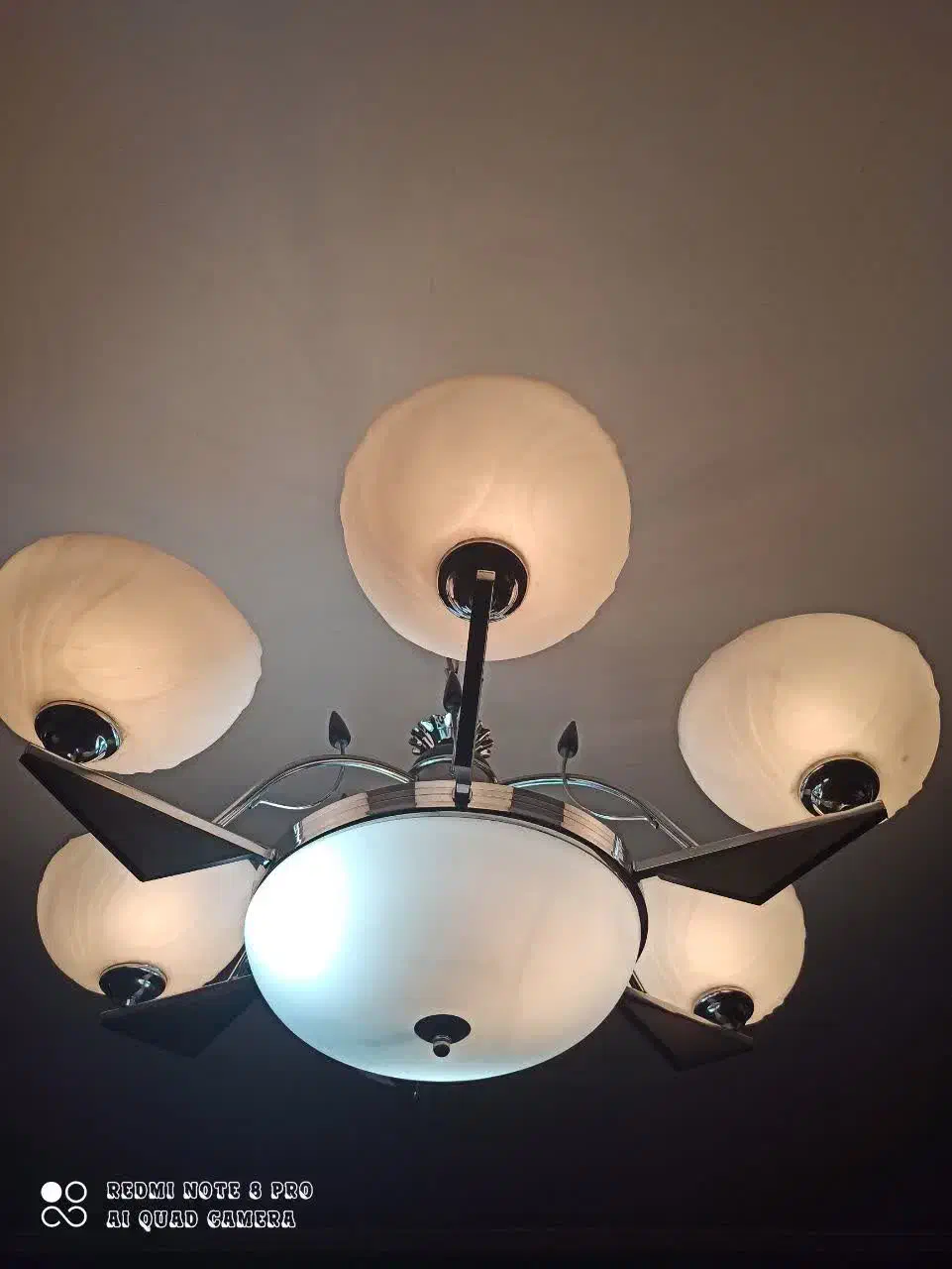 لوستر استیل و چوب،اسپرت|لوستر و چراغ آویز|اصفهان, شهرک میلاد|دیوار