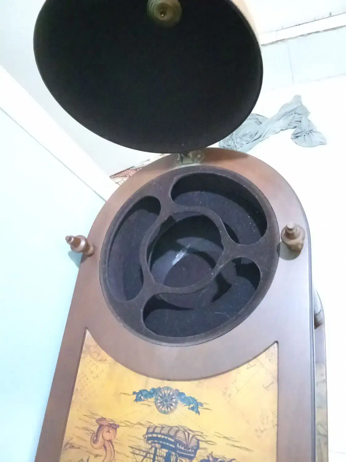 میز بار کره  کاملا نو|مبلمان خانگی و میز عسلی|گرگان, |دیوار