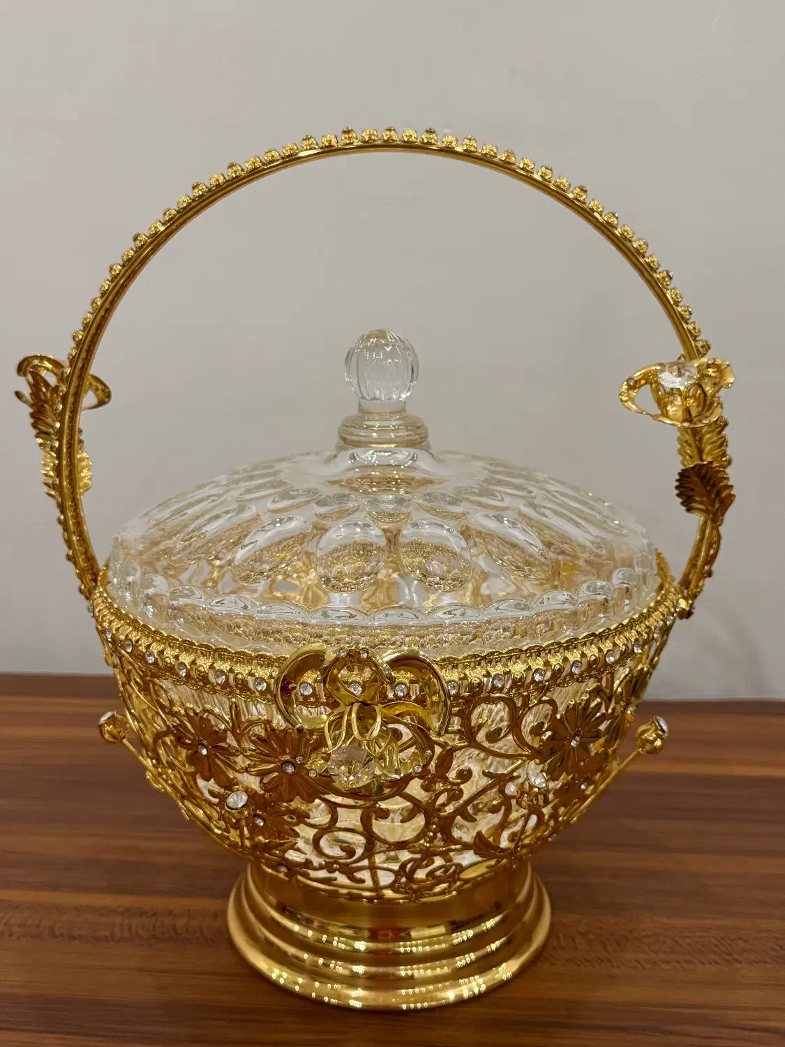 شش تیکه دکوری کاملا سالم|ظروف سرو و پذیرایی|یزد, |دیوار